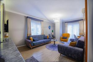 A seating area at La Palace Exclusive Design