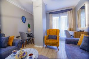 A seating area at La Palace Exclusive Design