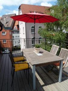 En balkon eller terrasse på Ferienwohnung - Mittendrin -