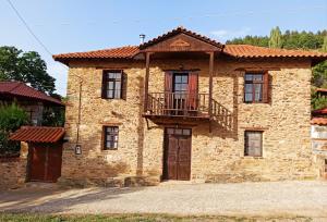 The building in which the holiday home is located