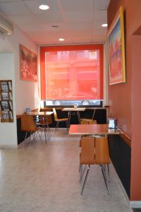 Fotografie z fotogalerie ubytování Hostal Bartis v destinaci Figueres