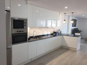 Kuchyň nebo kuchyňský kout v ubytování Apartamento nuevo centro de Marbella