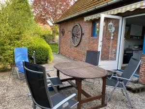 Αίθριο ή υπαίθριος χώρος στο HUUS UTSPANN FeWo mit Terrasse - 23 km vor Hamburg - +27 φωτογραφίες