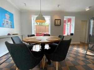 Φωτογραφία από το άλμπουμ του Moon Apartments στο Ρέικιαβικ