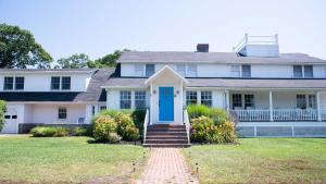 Gallery image of Aria & Mare Hamptons in Hampton Bays