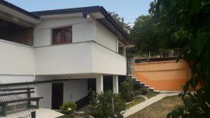 Gallery image of Weekend House Petar in Lusnić