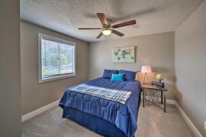 Postel nebo postele na pokoji v ubytování Idyllic Nampa Family Home with Hot Tub and Fire Pit!