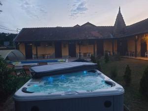 Fotografie z fotogalerie ubytování Toscana Panzió v destinaci Zalacsány