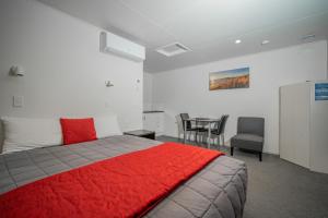 Postel nebo postele na pokoji v ubytování Welcome Inn Motel Levin