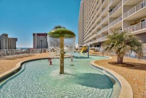 Gallery image of Laketown Wharf Resort Family Friendly Condos 2nd and 3rd floor Just Steps To The Beach 5 Pools Lake View in Panama City Beach