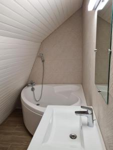 La Maison Thimadaise的一间浴室