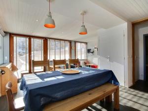 Appartement La Plagne, 3 pièces, 6 personnes - FR-1-455-12の見取り図または間取り図