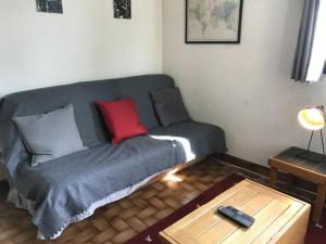Un lugar para sentarse en Appartement Villard-de-Lans, 3 pièces, 6 personnes - FR-1-515-26