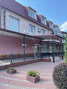 Budova, kde se hotel nachází