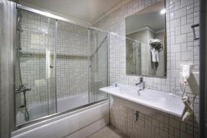 Ένα μπάνιο στο Plus Hotel Bostanci Atasehir