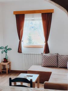 Ruang duduk di Apartmani Stari Gaj