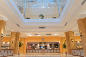 Vstupní hala nebo recepce v ubytování Caesar Bay Resort + 37 fotografií