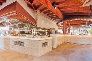 Reštaurácia alebo iné gastronomické zariadenie v ubytovaní Gloria Palace Amadores Thalasso & Hotel
