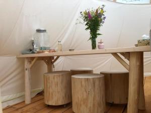 Fotografie z fotogalerie ubytování Glamping Nad Meandry v destinaci Unhošť