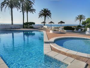 Bazén v ubytování Hotel Sicania nebo v jeho okolí