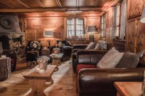 Posezení v ubytování Hôtel Le Grand Chalet Favre