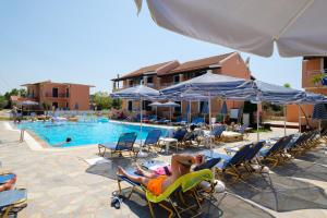 Bazén v ubytování Theodosia Hotel nebo v jeho okolí