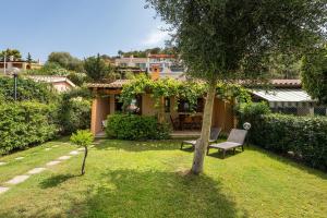 Κήπος έξω από το Casa Anna