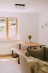 A seating area at Bacherlhaus
