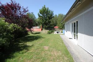 Fotografia z galérie ubytovania IdyllicPrague Cherry Tree Cottage v destinácii Černý Vŭl