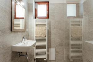 A bathroom at Chaty Panoráma