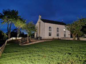 Gallery image of Mullarts Church -The Glenann Apartment in Knocknacarry