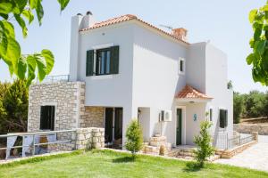 Το κτήριο όπου στεγάζεται  η βίλα