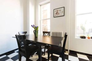 纽约4 Bedroom NYC Apartment的相册照片