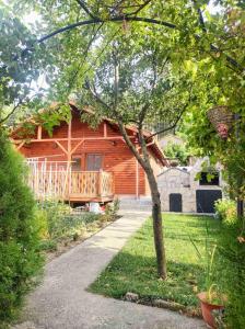 Κήπος έξω από το Holiday Home Veli