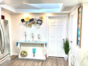 Billede fra billedgalleriet på Water Canal Villa Salgado i Bellmore + 3 billeder