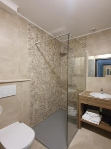 Ванная комната в ALEGRIA - MOIECIU DE SUS