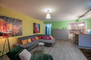 Køkken eller tekøkken på Anastasia Mountain Apartment - Poiana Brasov