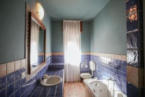 Vannituba majutusasutuses CA'du LIN - Jacuzzi e Piscina