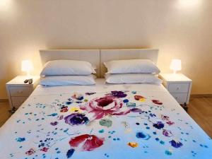 Postel nebo postele na pokoji v ubytování Mavitur Rooms Assisi