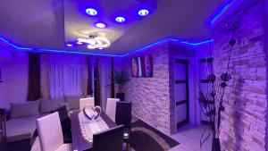 Posedenie v ubytovaní Timi wellness Apartman Siófok