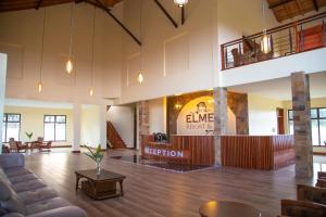 Lobby o reception area sa Elmer Resort & Spa Naivasha