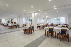 Restaurace v ubytování Hotel Sirena Saturn All Inclusive