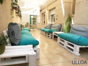 Posezení v ubytování CoLiving Ulloa