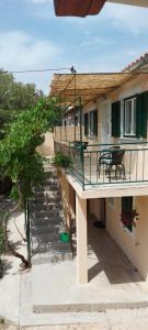 Gallery image of Apartments Lucky in Lozovac +16 photos