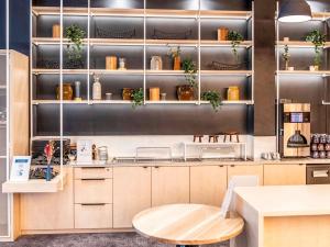 Kuchyň nebo kuchyňský kout v ubytování ibis Styles Limoges Centre