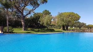 Swimming pool sa o malapit sa Quinta Formosa Villa