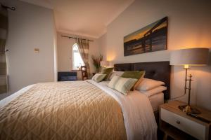 Letto o letti in una camera di Bunratty Meadows Bed & Breakfast