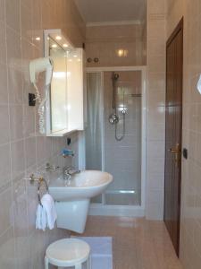 Kúpeľňa v ubytovaní Hotel Acapulco + 37 fotografií