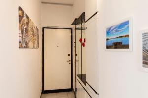 Fotografia z galérie ubytovania La Veranda - Bright Top Floor apartment with views of the Madonnina v Miláne