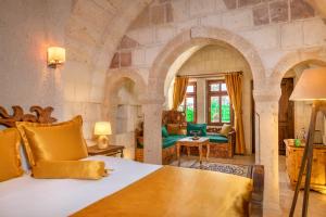 Gallery image of Helen Cave Suites in Goreme
